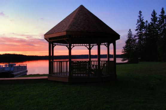 Como a tenda gazebo pode transformar o seu jardim